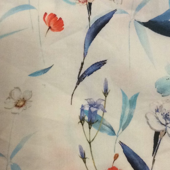 Pair of tank tops - Picture 3 of 6